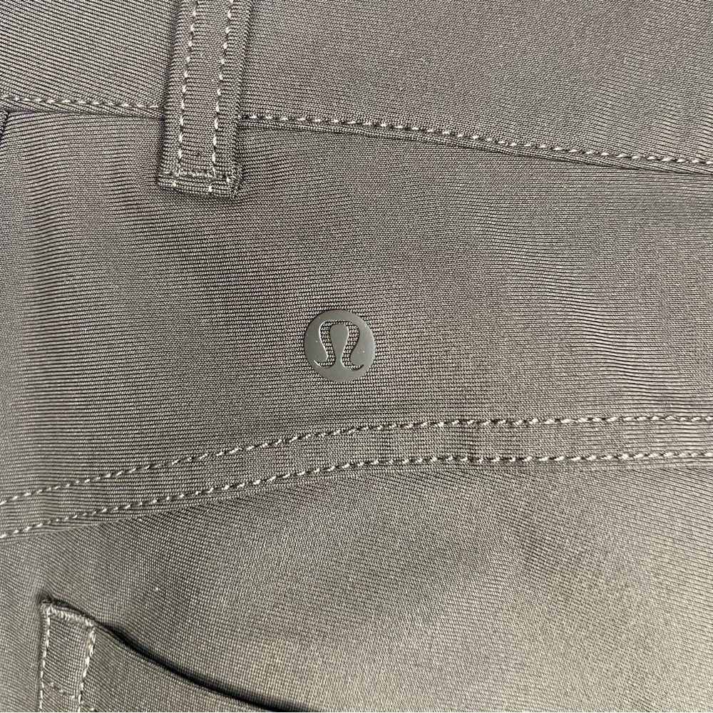 Lululemon Ca 35801 Rn 106259 Compression Pant Leggings Green Womens Sz 4 Golf - Picture 8 of 10